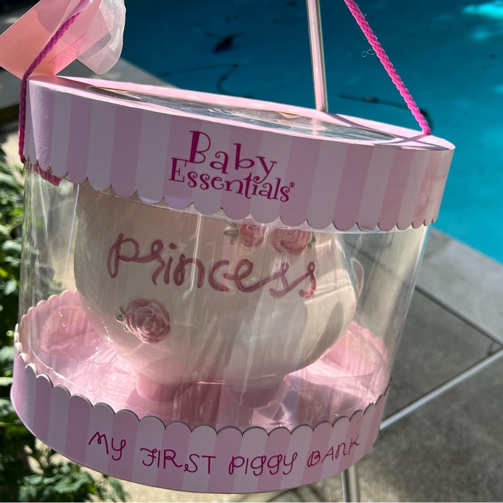 New Baby Girl Piggy Bank “Princess” By Baby Essentials - Picture 7 of 16